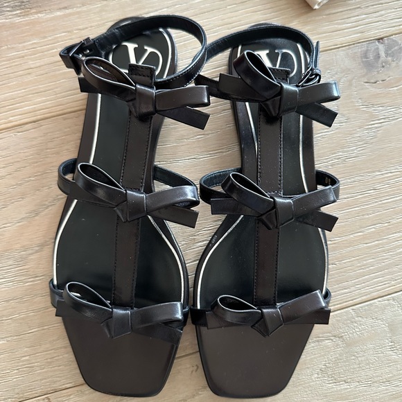 Valentino Black French Bow Flat Sandals 37 7 - Picture 4 of 6
